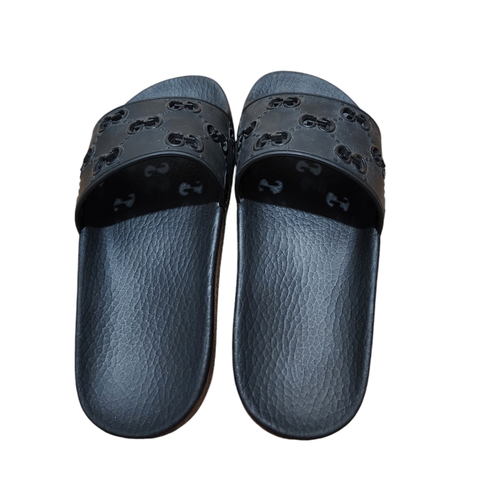 Gucci Women's Pursuit GG Slide Sandals - Picture 2 of 6